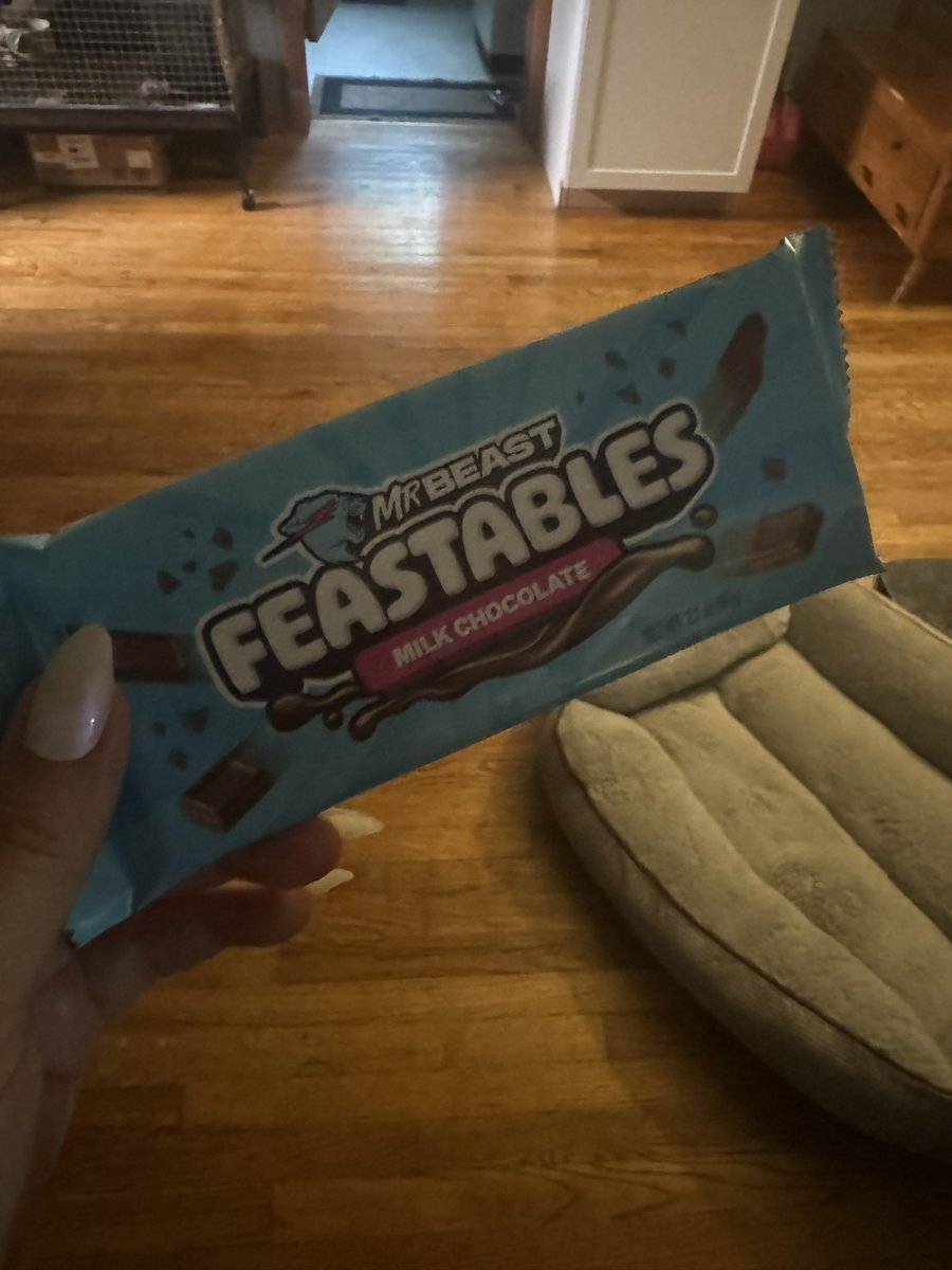 niiickell's tweet photo. Thank you @MrBeast for making such an amazing flavored chocolate! My daughter refuses to eat any other chocolate bar! So ready to continue trying different flavors! @Feastables https://t.co/IZMPwjjQIw