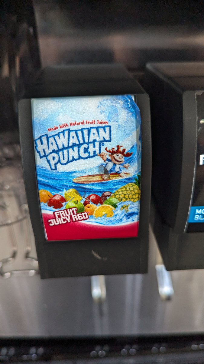 TheLukeBrewer's tweet photo. Her #keurigdrpepper here's a free multi million dollar idea... HAWAIIAN PUNCH JUICY RED ZERO SUGAR make it happen. https://t.co/wikgUopFrt
