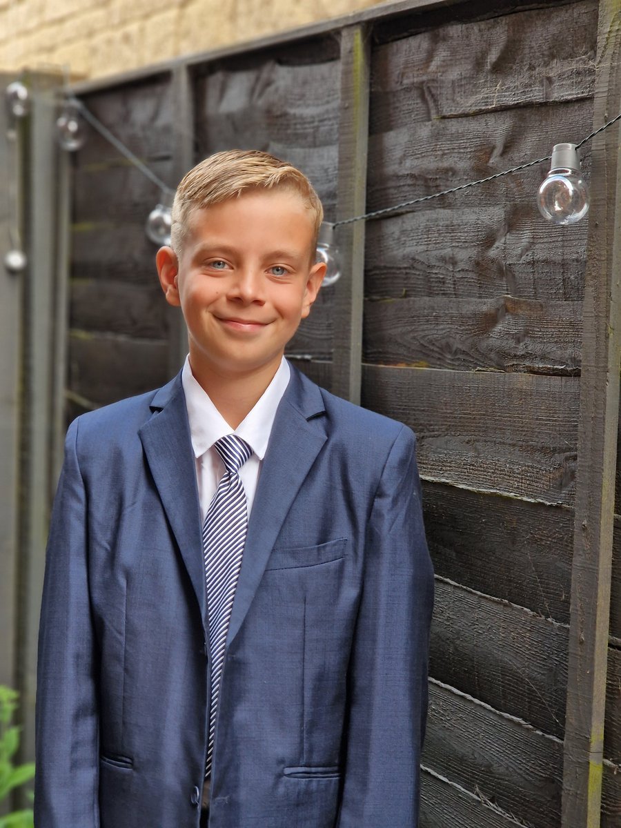 williams_c3655's tweet photo. Where did that time go? Tonight we take our eldest to his Year 6 prom! After a week of brilliant SATS results and an amazing school report, this is a brilliant way for him to celebrate! #proudparents https://t.co/r8C8zZ5RJY