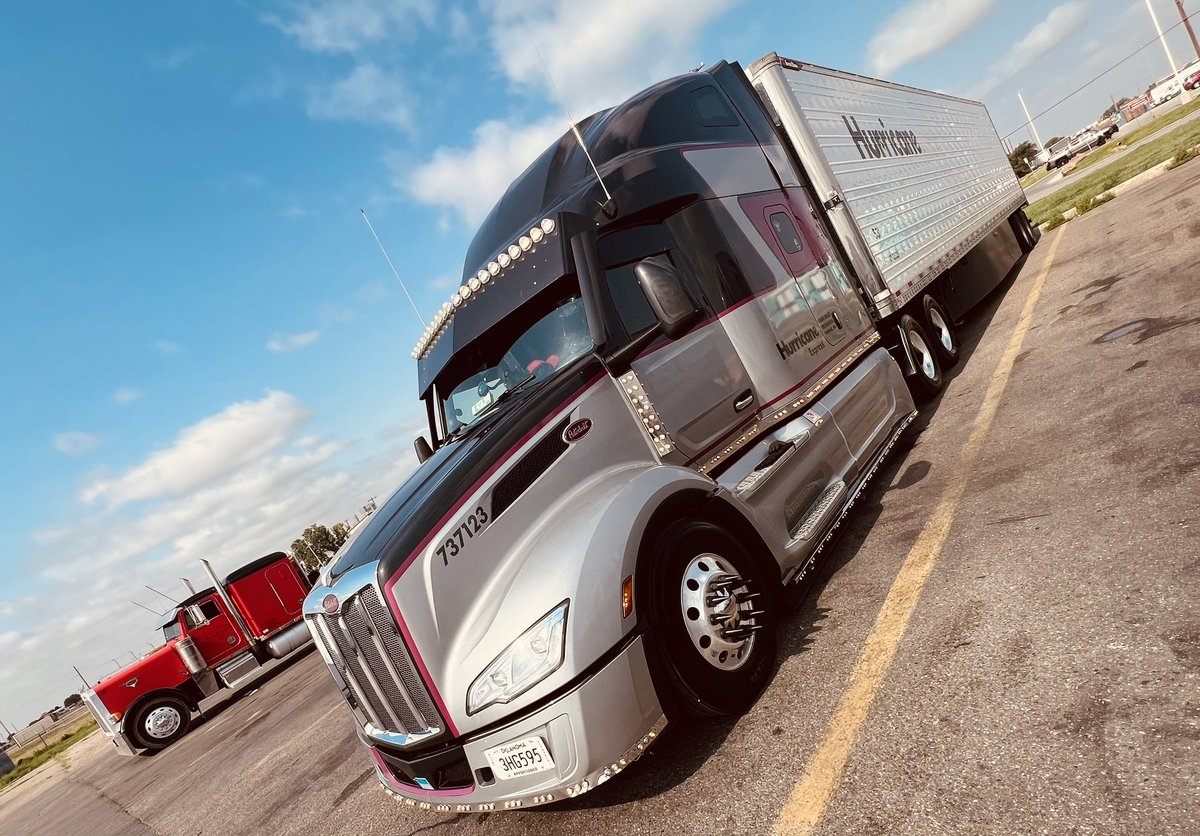 TheReApER579's tweet image. #reaper #trucking #reeferlife #doglife