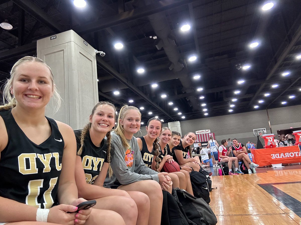 Tulsa JYD Girls Basketball Club (@jydbasketball) on Twitter photo Tulsa JYD 2025 STATABLES from July 12 game 3 at the <a href="/TFNsRun4Roses/">TFN's Run 4 Roses</a> in a win over Chicago Sky Basketball
G3 <a href="/lexiiriice/">Lexi Rice</a> 9p 8r (3 triples)
G3 <a href="/BrooklynHowell_/">Brooklyn Howell</a> 8p 11r 5a
G3 Allie Franklin 4a 4r 2 triples
G3 <a href="/HewittCharleigh/">Charleigh Hewitt</a> 9p
G3 <a href="/bentlie_cook30/">Bentlie Cook</a> 6r 4a 3stl 5p Tulsa JYD 2025 STATABLES from July 12 game 3 at the <a href="/TFNsRun4Roses/">TFN's Run 4 Roses</a> in a win over Chicago Sky Basketball
G3 <a href="/lexiiriice/">Lexi Rice</a> 9p 8r (3 triples)
G3 <a href="/BrooklynHowell_/">Brooklyn Howell</a> 8p 11r 5a
G3 Allie Franklin 4a 4r 2 triples
G3 <a href="/HewittCharleigh/">Charleigh Hewitt</a> 9p
G3 <a href="/bentlie_cook30/">Bentlie Cook</a> 6r 4a 3stl 5p