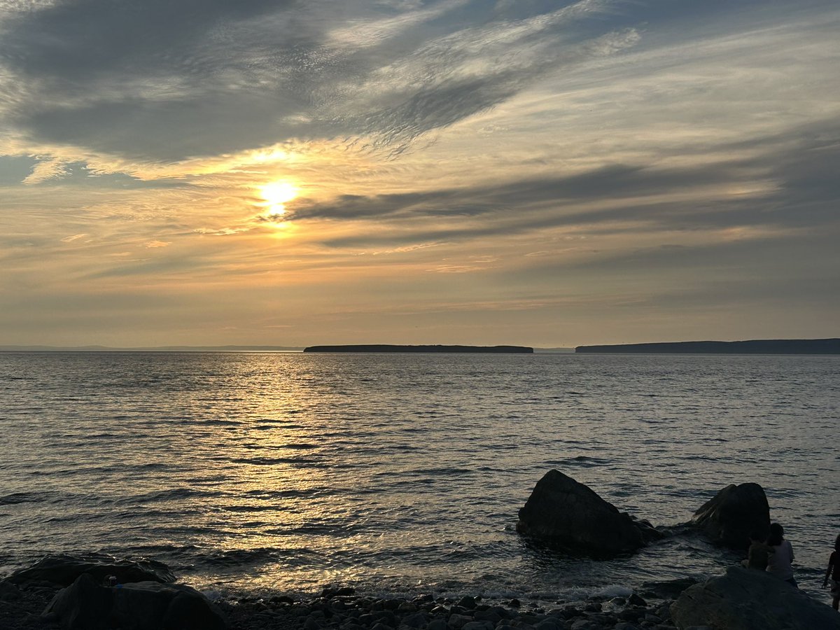 Beautiful sunset at Topsail Beach this evening.  🌅