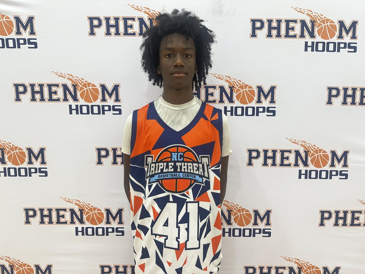 PhenomExposure's tweet photo. MVP- #PhenomSummerNationals 
Braxton Ware (11) 19pts 
Asaiah Sherrod (41) 15pts https://t.co/EDPuiIrG7K