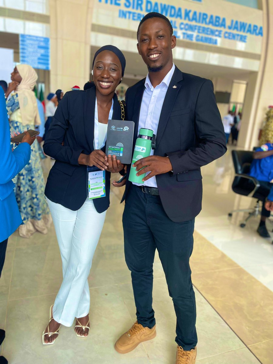 muhammed_hydara's tweet photo. I am honoured to be part of the first children and youth climate conference organized by @EarthGambia. This is a great initiative to support grassroots efforts. Congratulations to @fatoulaminjeng and the entire team at @EarthGambia. 🇬🇲💙 https://t.co/HHzQZxfexR