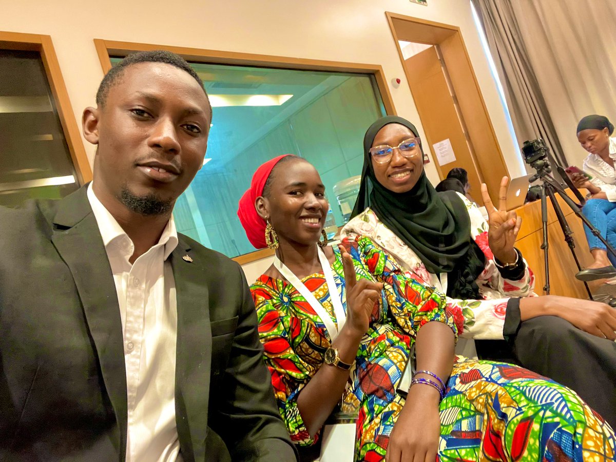 muhammed_hydara's tweet photo. I am honoured to be part of the first children and youth climate conference organized by @EarthGambia. This is a great initiative to support grassroots efforts. Congratulations to @fatoulaminjeng and the entire team at @EarthGambia. 🇬🇲💙 https://t.co/HHzQZxfexR
