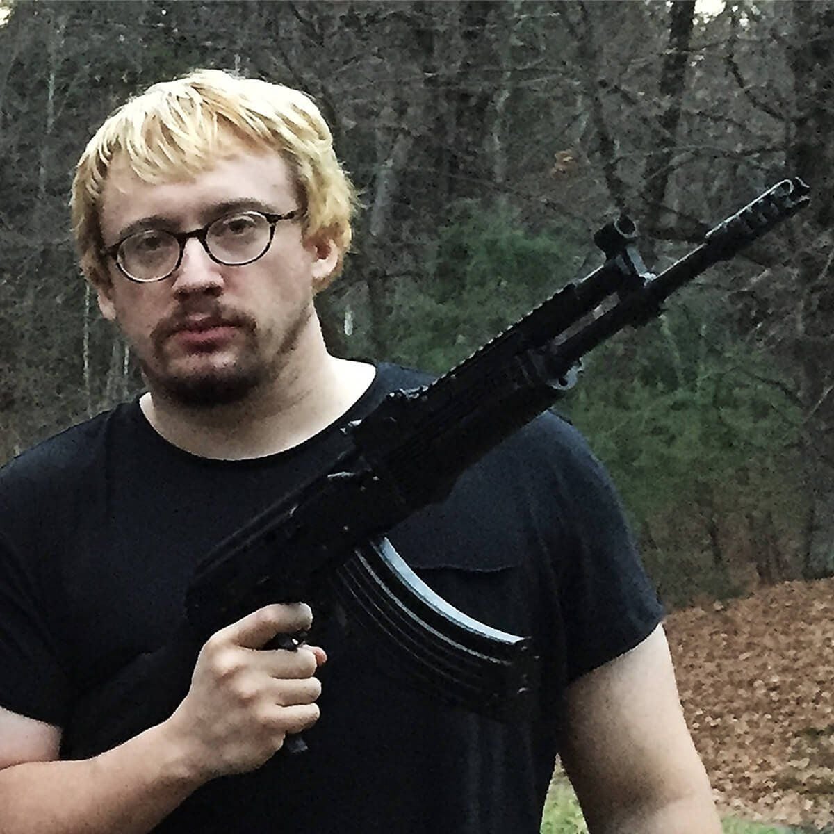vstoze's tweet photo. SHOOTER IDENTIFIED - Manhunt begins for Sam Hyde, a Biden supporter who was known to the FBI. #Trump https://t.co/UI9r3hqEyn