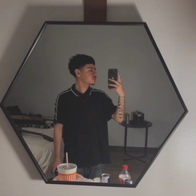 Slumpp17's tweet photo. #NewProfilePic https://t.co/ZP1TNn2ktR