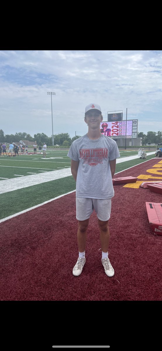 Thank you for a great camp!! Can’t wait to see a game in the fall! 
<a href="/NSUWolves_FB/">Northern State Football🐺 🏈</a> @CoachHeinNSU <a href="/CoachBono_/">Trevor Bonifasi</a> <a href="/NSUCoachSchmidt/">Mike Schmidt</a>