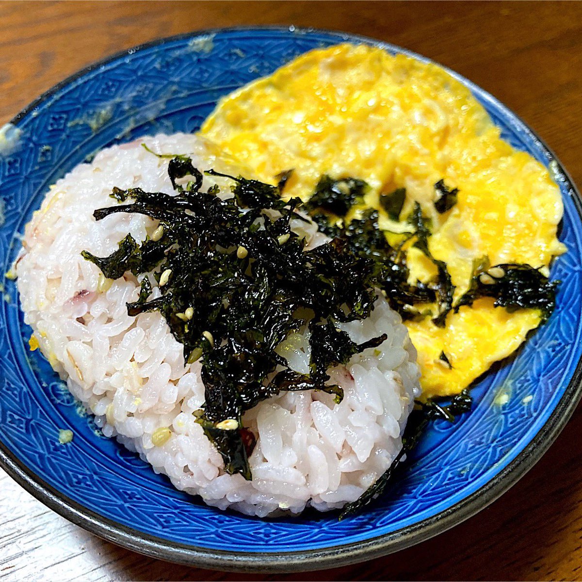 たまごごはん TKG] A blissful egg-on-rice recipe with just the right amount of