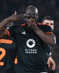 carrielynnxox's tweet image. They’re saying Trump’s shooter was either Lukaku, Werner, or Nunez. The internet is wild. 😭