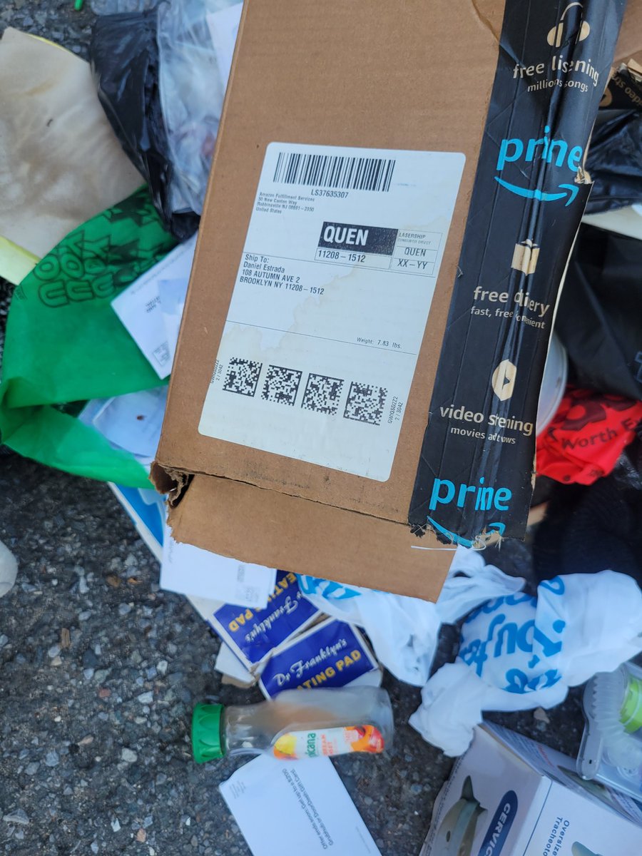 POPSNYC's tweet photo. @corey_goldman @NYCMayor @NotifyNYC This is the culprit. He lives down the Bloc from 888 Jamaica. All his garbage from his house is here https://t.co/kJm0aKJJpw