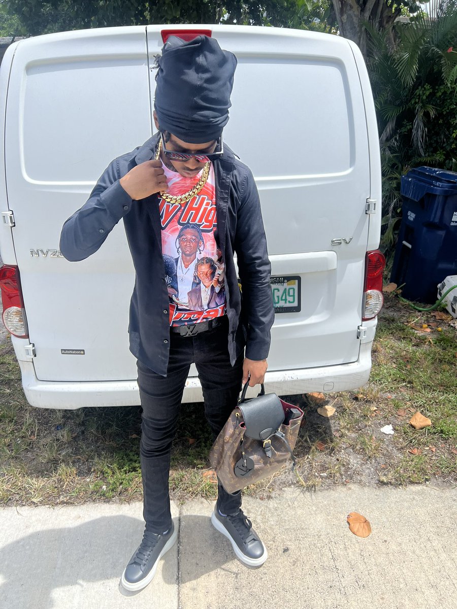gmarifrm207's tweet photo. 4EVRROLLIN❤️‍🩹⚔️ https://t.co/NzC12XX84u