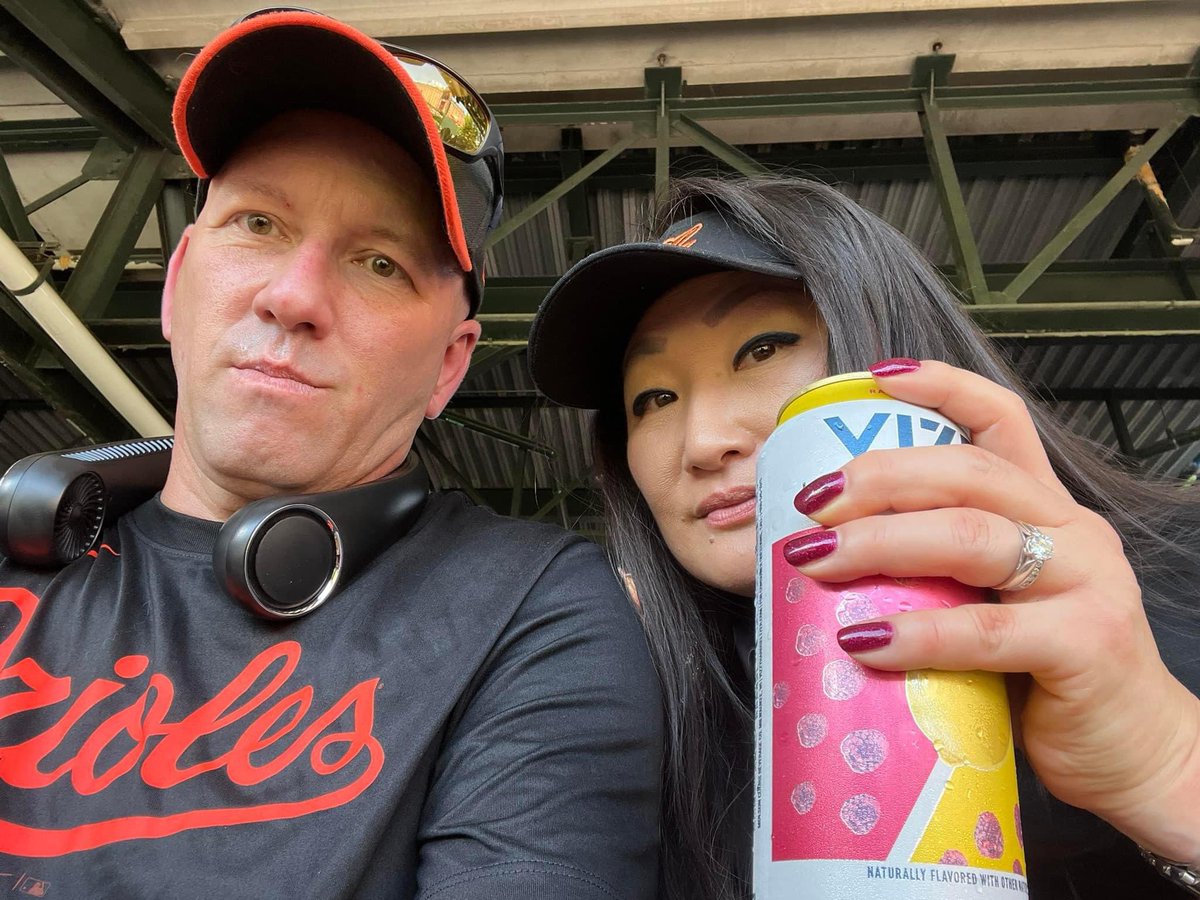 SPenningtonVA's tweet photo. Always fun at Orioles Park at Camden Yards. #baltimoreorioles #camdenyards #datewithhubby #gameday @CEOIRAMIT https://t.co/qVQrwIZTX3