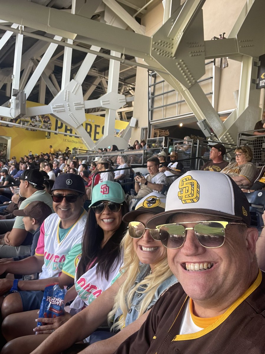 HazeRadio tweet media