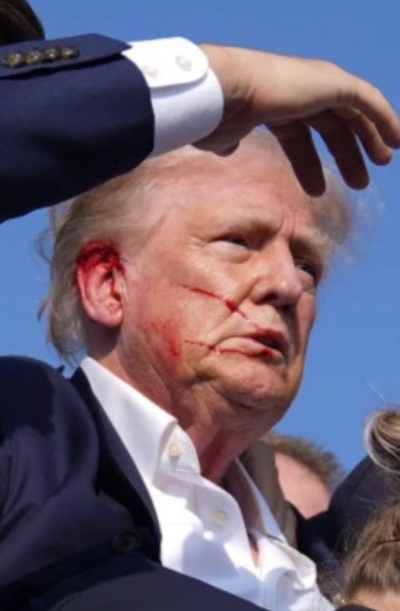 Ignacioirujo's tweet photo. Le deseo al expresidente norteamericano, Donald Trump la plena e inmediata recuperación completa. Después de haber salido muy levemente herido tras un atentado en el que han intentado asesinarlo.#USA #Trump2024 #Atentado #AlarmWorldwide #GlobalTension #Attent #SolidarityWithTrump https://t.co/faCpVHQbcj