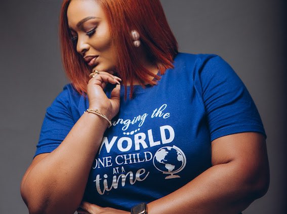 HRH_onyx's tweet photo. Happy birthday to my royal self. Everything I am, everything I’ve achieved is by God.

I’m never quick to post on my birthday but this one? I’m grateful that I’m still here.

I do not take this for granted. God bless my family, friends and workers.

#Dduchess https://t.co/lZCE1tBFSr