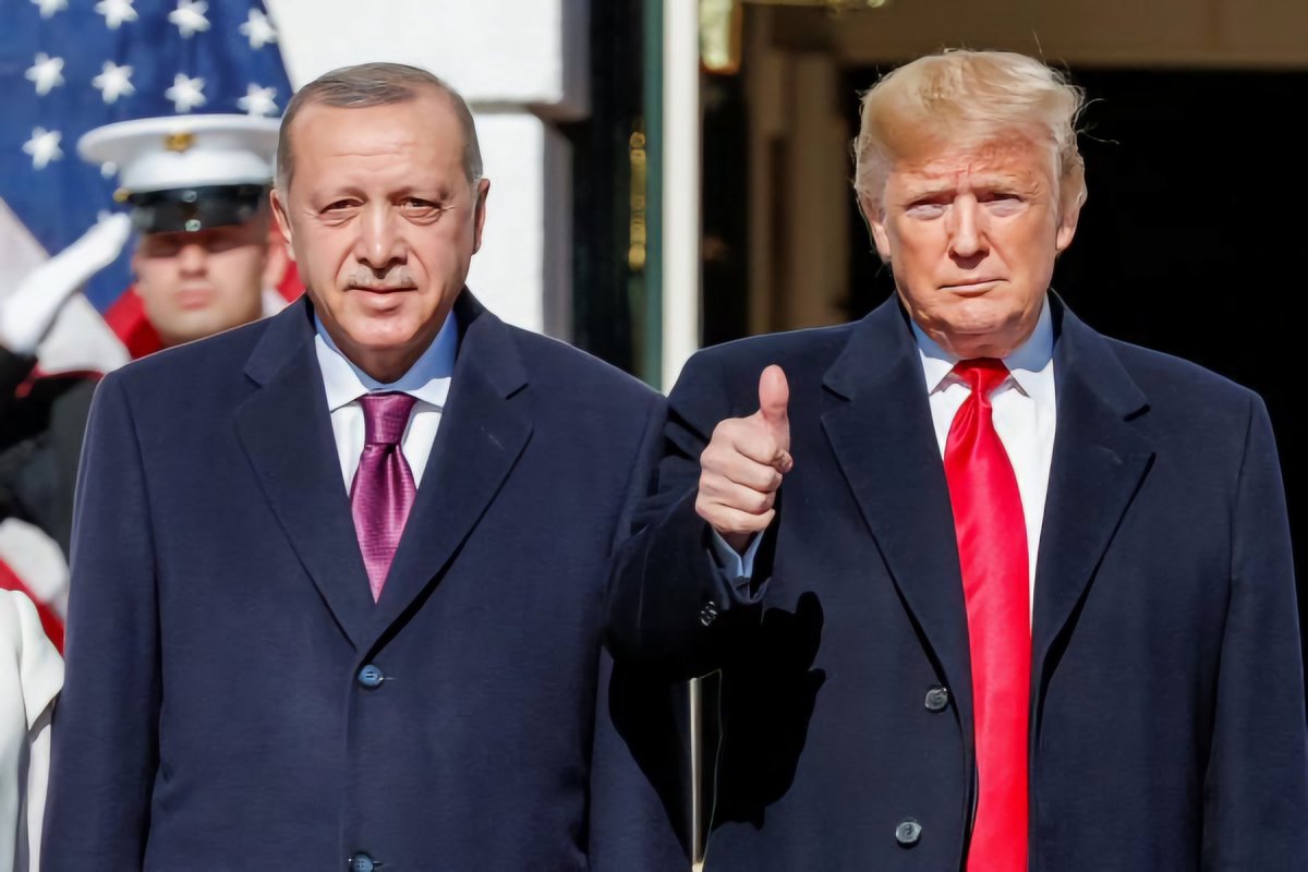 Erdogan_fake's tweet photo. @XoiXiJinping Hmmm a mi me cae bien https://t.co/N3A0txVTUr