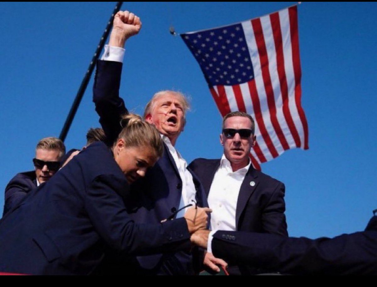 The iconic 2024 photo.