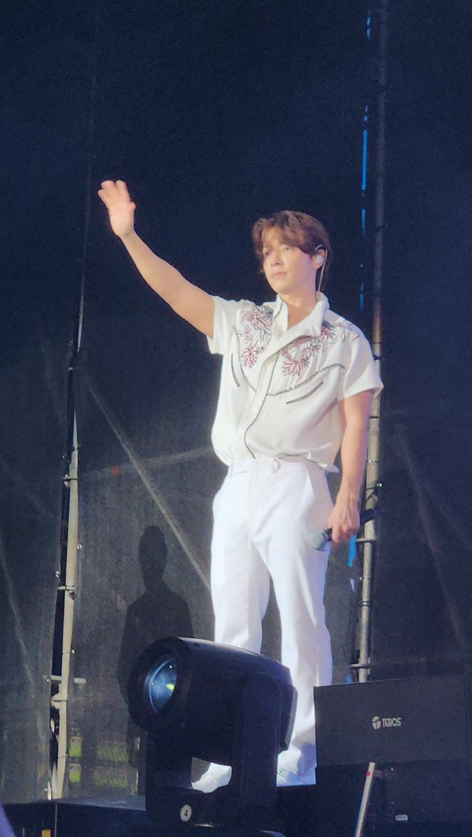neyla_silvana's tweet photo. @donghae861015
En  Colombia seria de otro nivel  🇨🇴🇨🇴🇨🇴🇨🇴🇨🇴
#DnEenColombia
#SuperJuniorColombia 
#슈퍼주니어DnE
@SJ_DnE_official
@musictrends
@HFT_official_ https://t.co/5a93yWI9bD