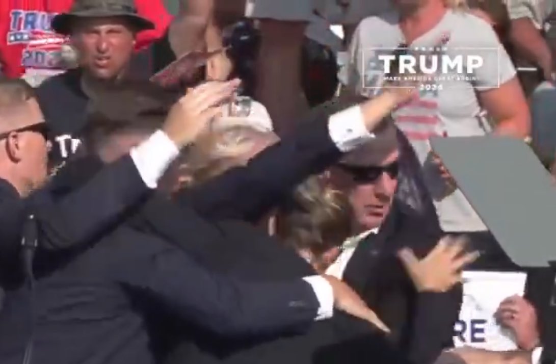 bigtaylorrr's tweet photo. Did buddy just… 🇩🇪? Trump giving shoutouts to his biggest inspo with this one 😂 #Trump https://t.co/UDUbuhUWc1