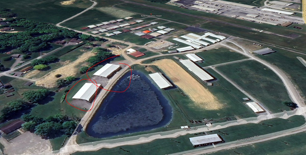 AirAssets's tweet photo. Anyone familiar with this area and can confirm if these 2 buildings in red match this one of a shooter down?
@TieDyeIntel
#butlerfarmshow #trumprally #shooting #shooter https://t.co/vPnbZzjfin