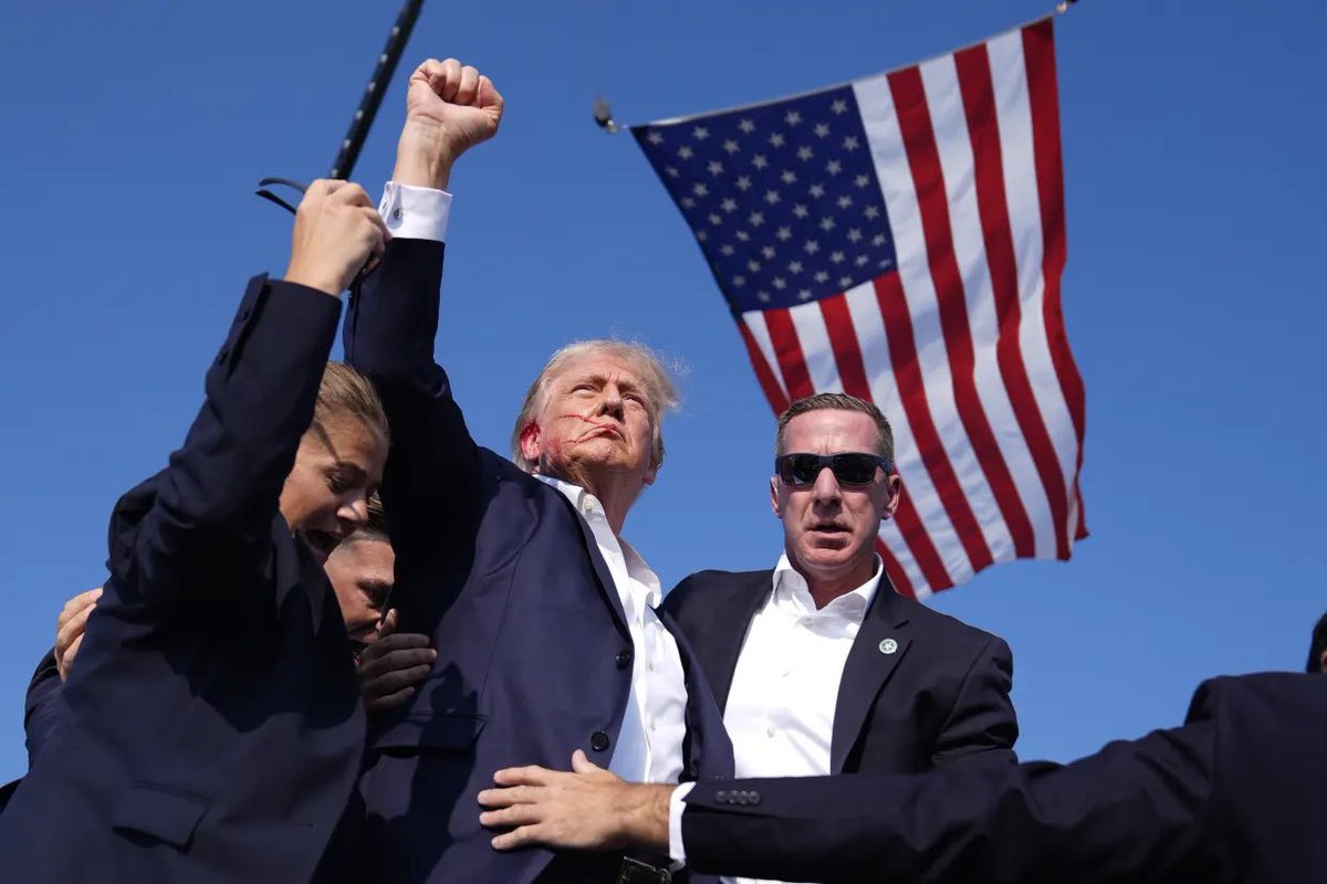 ThugnastyMMA's tweet photo. he’s protected by God. I pray our nation is too. ❤️ https://t.co/H8SzGeIyZl