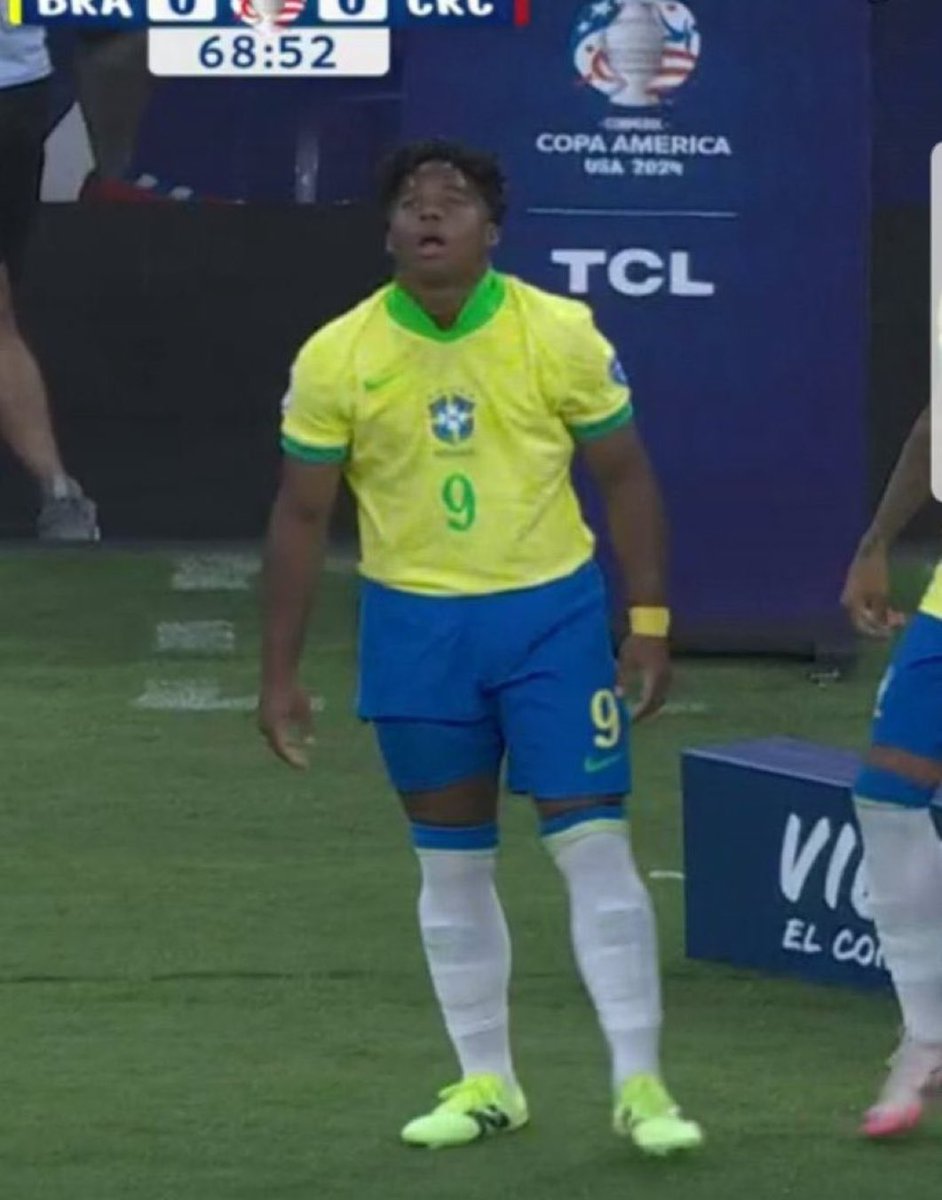 jcutlersburner's tweet image. Spot the difference