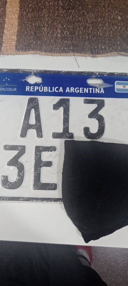 strambia's tweet photo. Zona Hurlingham 🔴 encontré patente de moto entre Av.Roca y Amoroso 
Comunicarse por privado https://t.co/jHv12gM5Bu