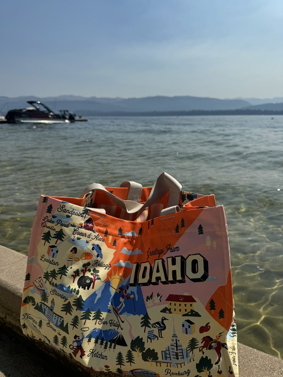 BeautyBabesBall's tweet image. The Eck’s just enjoying beautiful McCall! 🖤🏈💛✌🏼’s⬆️☀️🏔️🚤 #GoVandals #idahome #Idaho #footballfamily #summertime