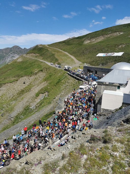 Aujourd'hui, je me suis tap&eacute; le Tour de France 🇫🇷 #Tourmalet #TourDeFrance https://t.co/UqTft03bPq<a href="/tag/tourdefrance"class="tags"><span>#tourdefrance</span></a><a href="/tag/tourmalet"class="tags"><span>#tourmalet</span></a>