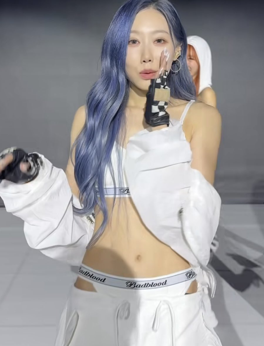 aespacatcher's tweet image. don’t let me open my mouth about this.