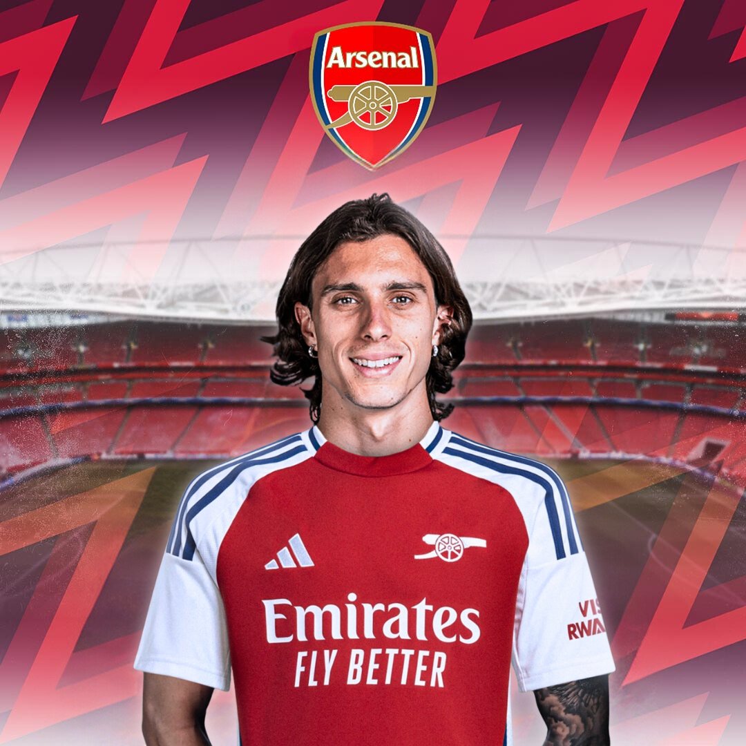 fc_stoppagetime's tweet photo. 🚨 Riccardo Calafiori has agreed to personal terms with Arsenal, but talks are still ongoing between the Gunners and Bologna

❓Would this signing get Mikel Arteta's side over the final hump to win the Premier League? 🤔 

#Arsenal #Calafiori #COYG #AFC #transfers https://t.co/QQwjRaDFzM