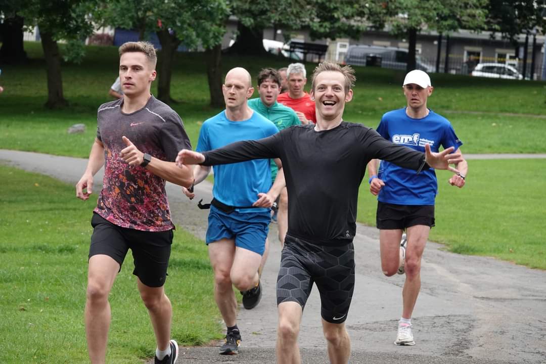 BscpgceTom's tweet photo. Run x 2 
Pre season friendly and now recovering for a "race" tomorrow! 

Somehow, after my last competive race in 2022! I'll be towing the line in a pair of spikes for a 3000m SC 🏃‍♂️ #referee #exrunner #ADHD #running #preseason #sport #athlete https://t.co/zXKpoh9HhV