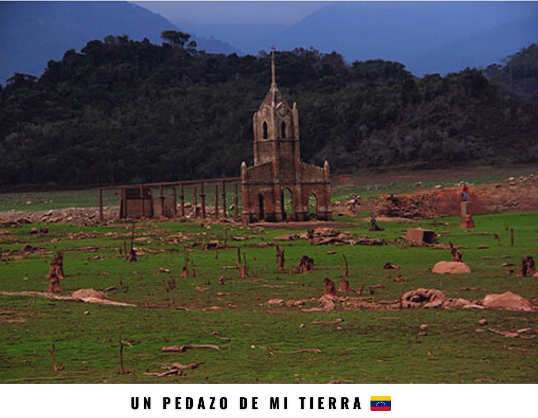 #SabiasQue💭| Al suroccidente de #Venezuela, en el edo. #Táchira hubo un pueblo que, hace 38 años, desapareció para siempre. 

Sumergidas en las profundidades del Embalse Uribante se encuentran las ruinas de Potosí, un lugar mágico, condenado a dejar de existir🇻🇪