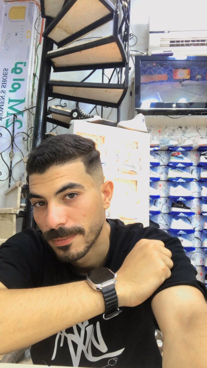 abdrhmanshrqawy's tweet photo. Quote بصورتك في الشغل 🤍📸 https://t.co/EyGYPGiqlZ