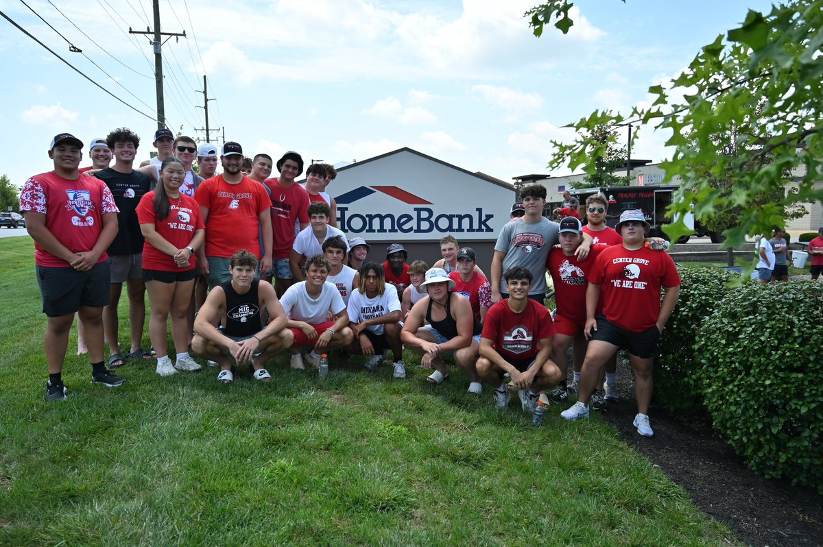 Thanks again to Scott Hines and Home Bank for allowing us to do the car wash today. We appreciate everyone’s support as well. Can’t wait to see Trojan Nation in Ray Skillman Stadium <a href="/CGSportsNetwork/">CG Sports Network</a> <a href="/Scott_Hines_123/">Scott Hines</a>