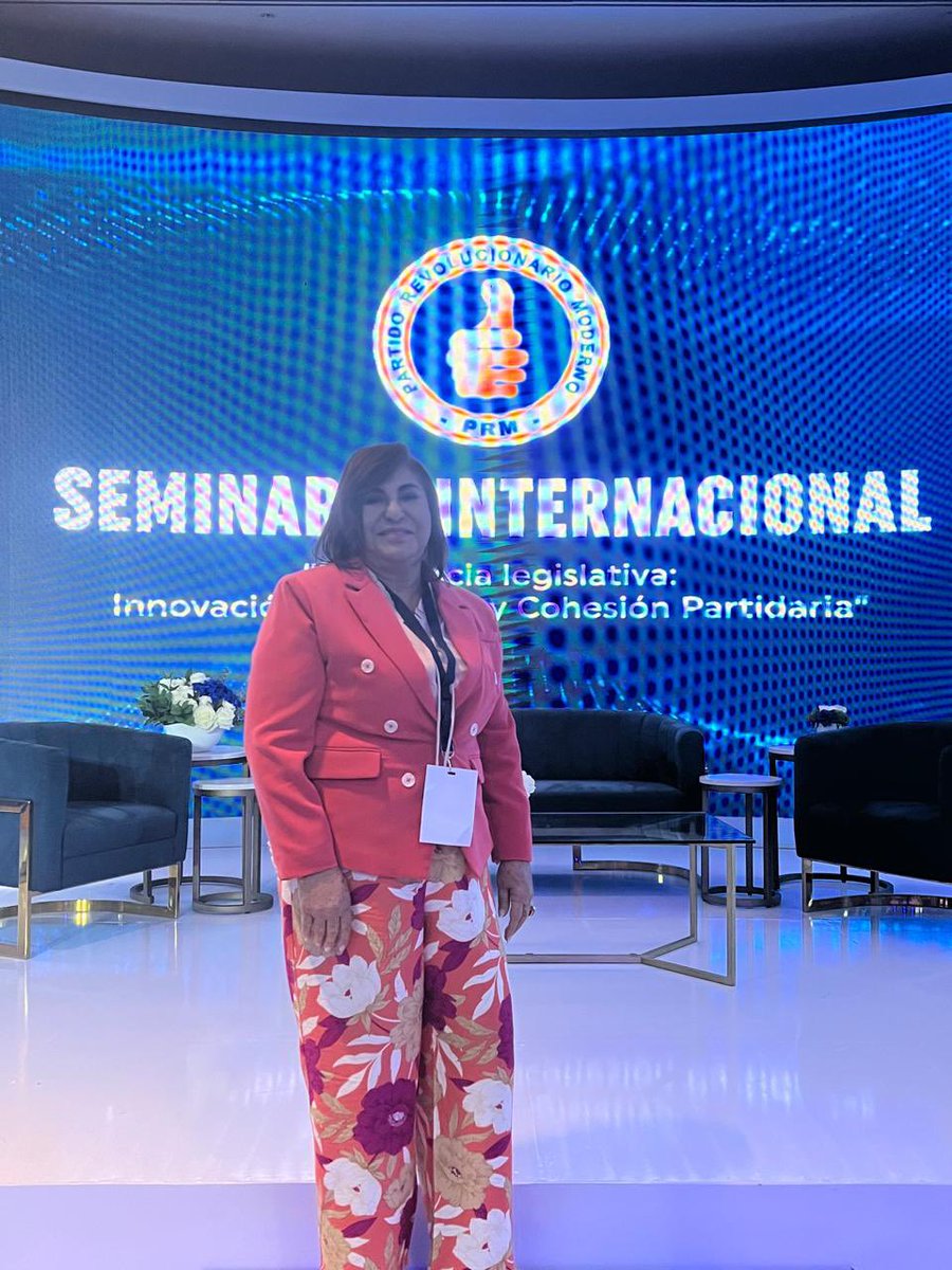 FJaquez04's tweet photo. Hoy estoy participando en el seminario internacional sobre Excelencia Legislativa: Innovación, Reformas y Cohesión Partidaria. 

#FranciscaDiputada
#PRM https://t.co/QtccoRzFGP