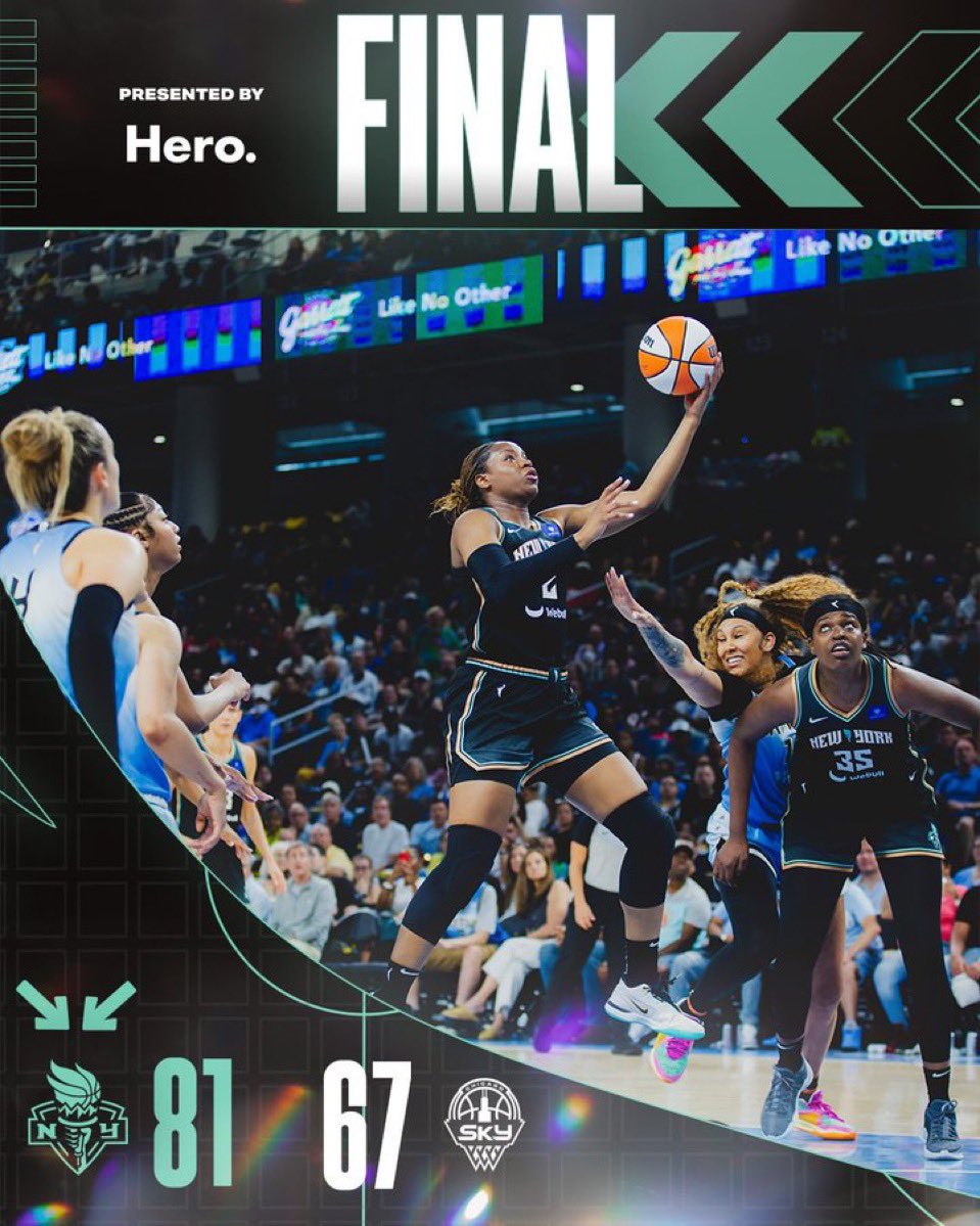 PartyTime335 tweet media