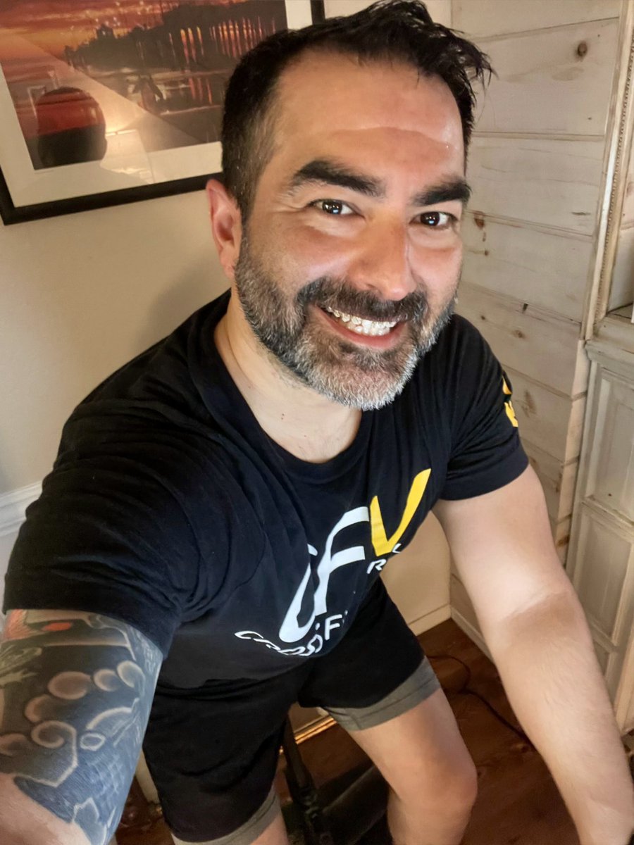 daxmaddocks's tweet photo. 🚴‍♂️💦 Join me for some high-energy Peloton rides! Let's pedal our way to fitness together and crush our goals! 🚴‍♀️🔥 #Peloton #FitnessJourney #RideWithMe #DaxFit https://t.co/42VCe0M0rn