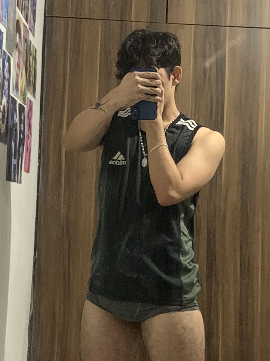 quintiere_'s tweet photo. que tédio https://t.co/tFK8abxN3A