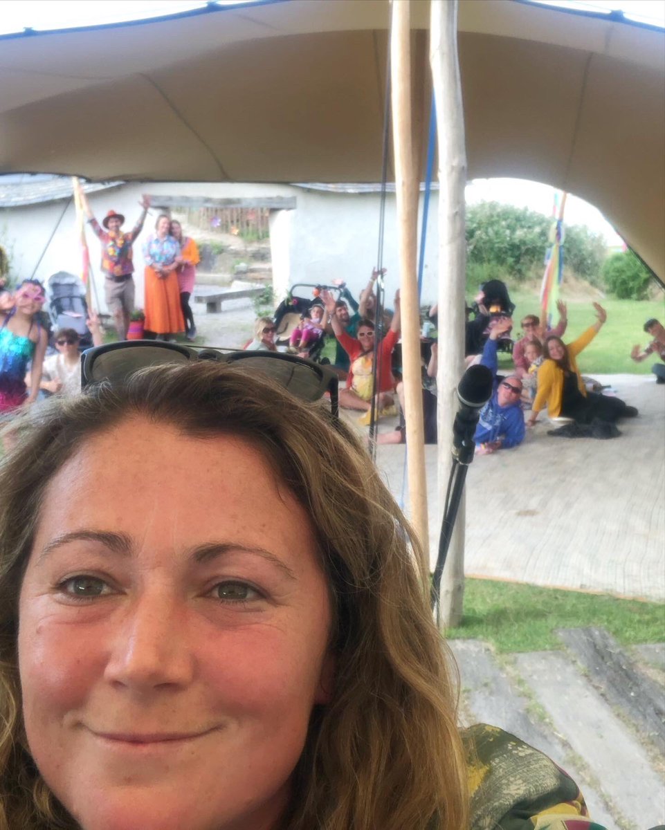 MCMCSpoken's tweet photo. Lovely audience Tropical Pressure Festival thanks for the invite @vixjcox . I will be kicking off tomorrow again at 15.00 with my band, not 20.00, fear not !!
P.S dear potential fans theirs one wrist band going so shout if you’d like it ! https://t.co/udJ8lIUot1