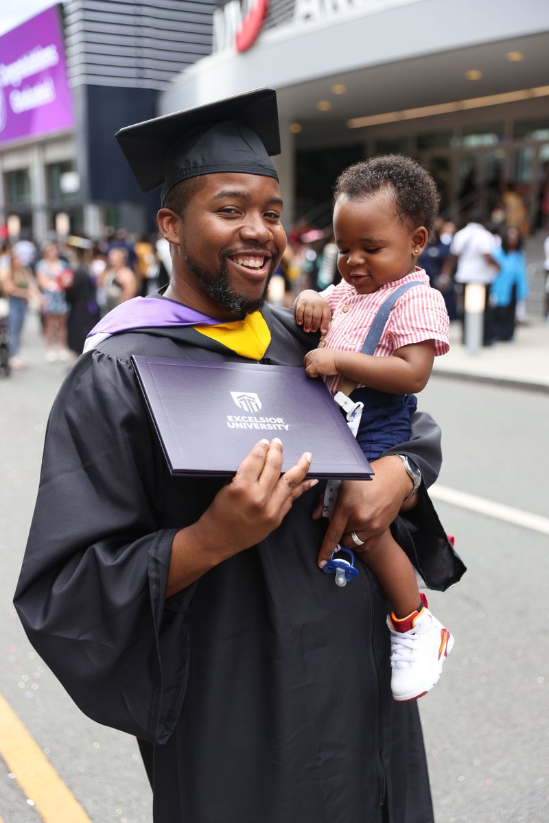 ExcelsiorUniv's tweet image. Still thinking about our newest alums!

Remember, graduates - Excelsior is your forever home, and we are here for you! 💜

On to the next adventure! #ExcelsiorProud