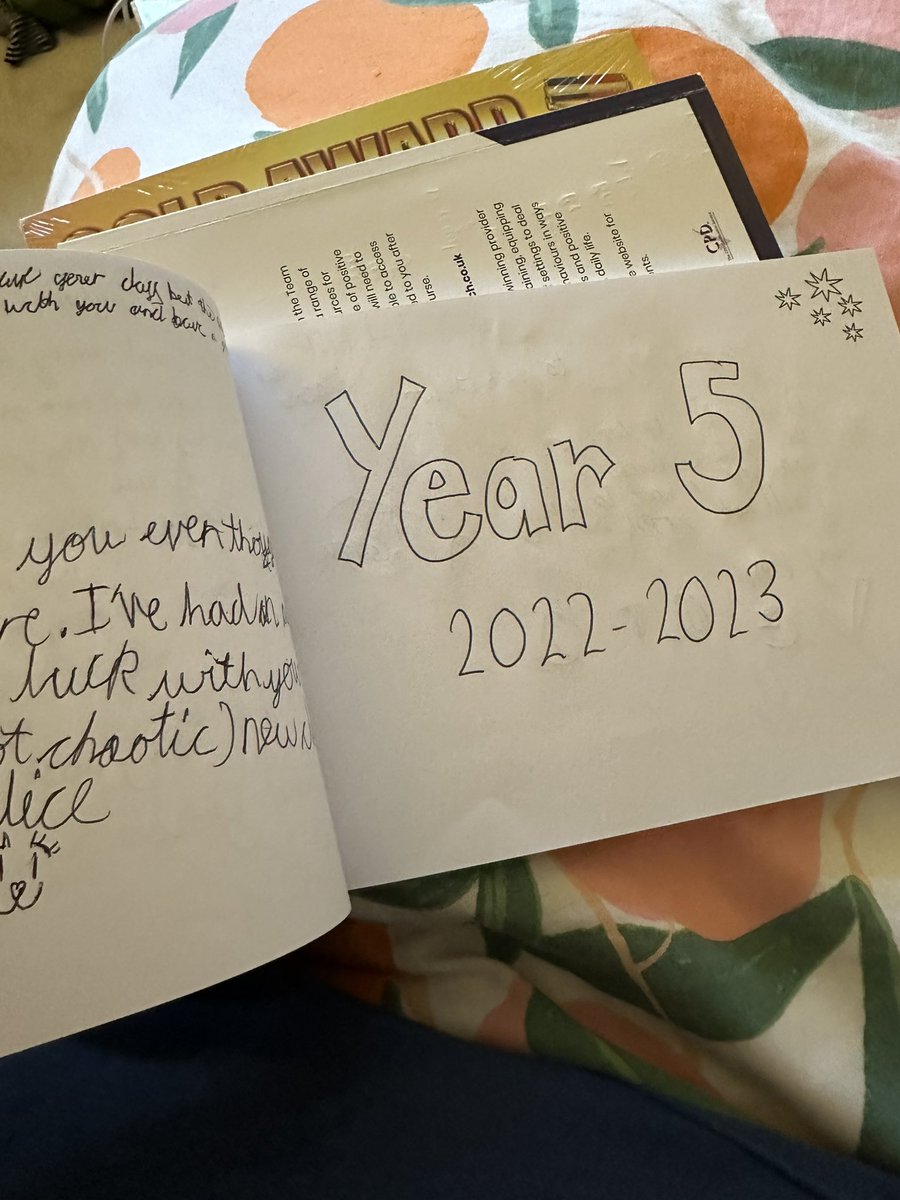 MissTaylor_19's tweet photo. And another year when my favourite book comes out 😭😭😭 https://t.co/UowpKUgaHl