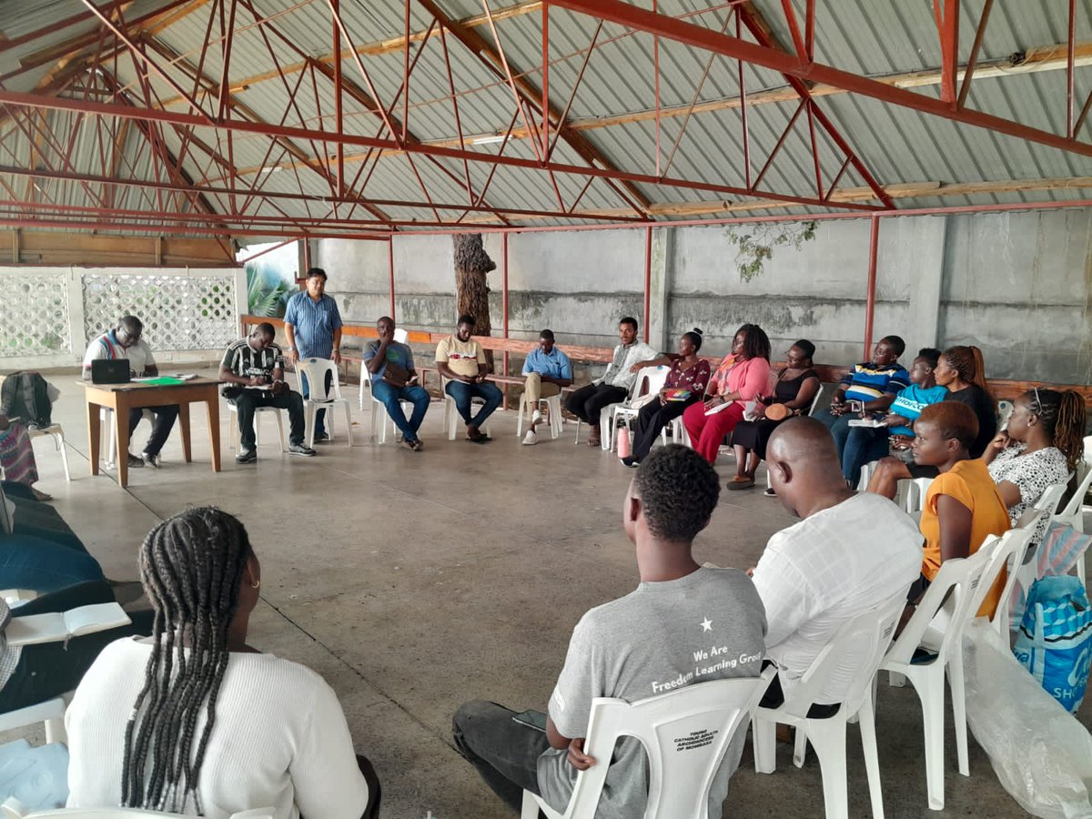 Rockypeter10's tweet photo. Our effort in calling for peace and security is still in progress. Together with peace and security thematic group of the CCSNHR holding  security dialogue through the support of YWCA @KenyaYwca
@HakiYetuOrg @CoastRights @InformAction_KE @UraiaTrust @YWCAUSA @AOSKSECRETARIAT https://t.co/h4IfL1Zimz