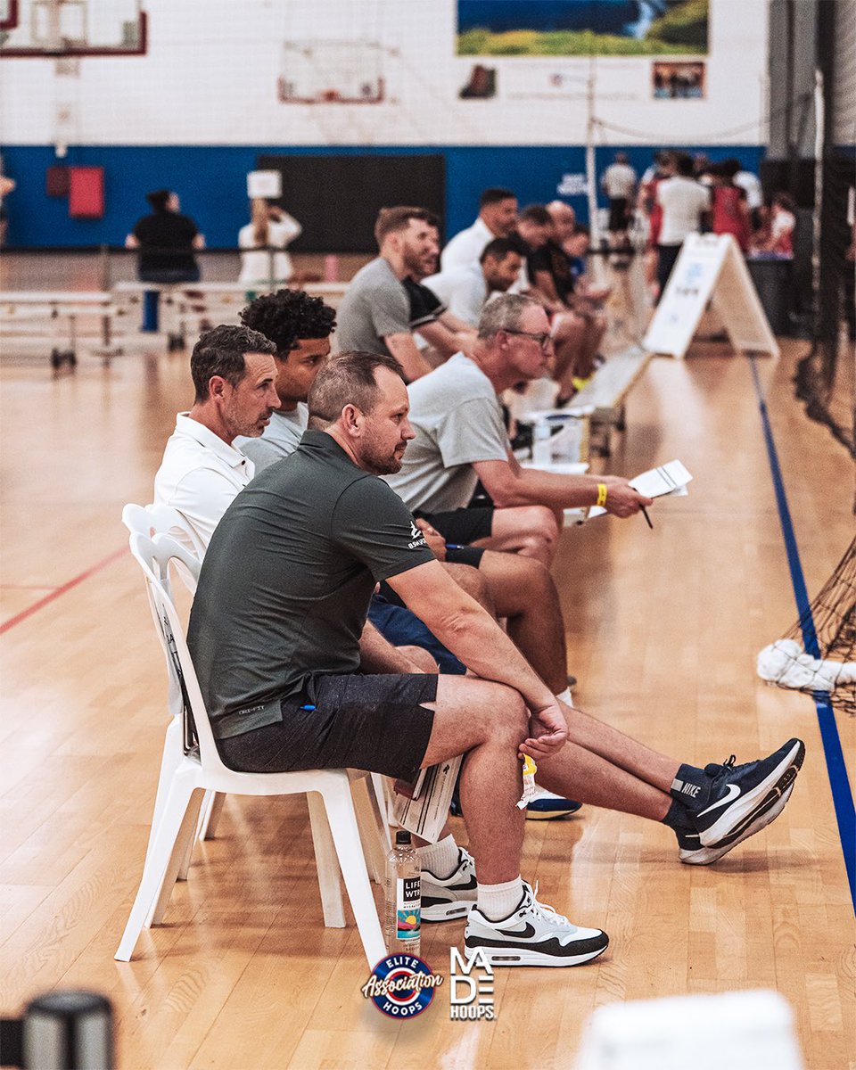 OpenGymP_Jake's tweet photo. More coaches have entered the building at @madehoops x @EHACircuit 

Wash St
Nevada
Hawaii
Montana
Utah Tech
Penn
BYU
Eastern Washington
Columbia
UMASS Lowell
Seattle Pacific
Humboldt State
Cal St San Marcos
Fort Lewis
U of Chicago
Williams
Bard
Lewis Clark St
Colorado College https://t.co/jYKznboTvM