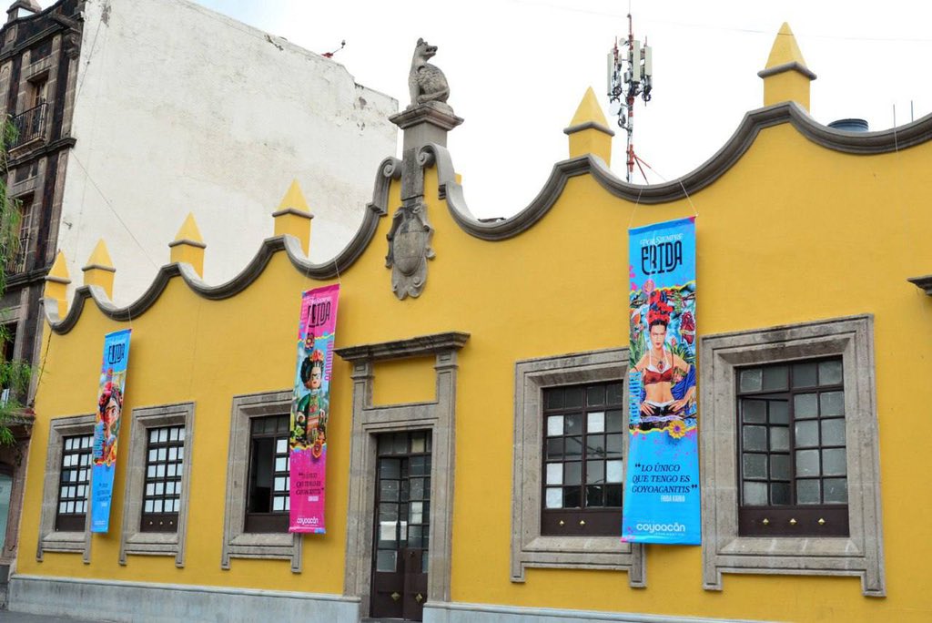 giogutierrezag's tweet photo. Frida Kahlo dejó un legado invaluable en el mundo del arte y la cultura, que permanece en el corazón de Coyoacán. 

Con motivo de su aniversario luctuoso número 70, te invitamos a la exposición “Arturo Estrada y la pintura mexicana: Los Fridos”; uno de sus alumnos. La cita es en la Casa de Cultura Reyes Heroles a partir del 14 de julio. 

Frida Kahlo es y será un símbolo coyoacanense. #PorSiempreFrida
