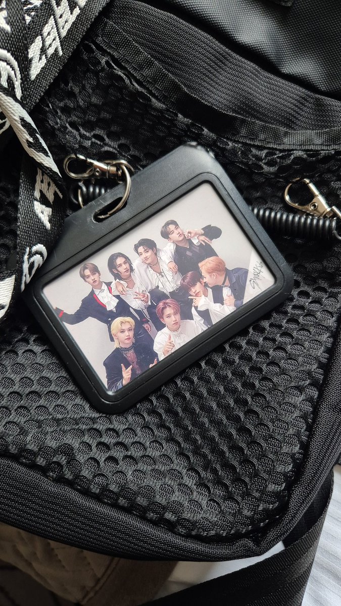 horror_disney's tweet photo. Can't believe I'm getting to see @Stray_Kids tomorrow I'm so excited #StrayKids #skz #skzlondon https://t.co/lIT0gdpqNP