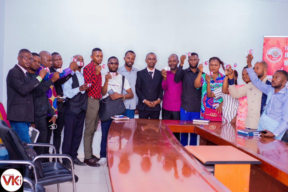wika_theresia's tweet photo. #CONSOMMONS VK à Kinshasa est la vision du SIF ai de Kinshasa @uncrdc ,l’hon @GaborienM ,l’élu de la Tshangu a matérialisé sa vision par une adhésion massive et interminables des nouveaux membres . En images quelques adhésion de la semaine @BillyKambale1 ,@Bibishe6 https://t.co/CFQLc7Htn0