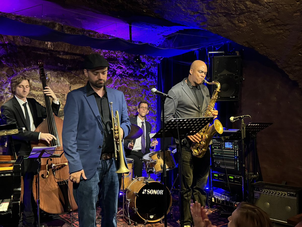 Jazzkeller Frankfurt tweet media