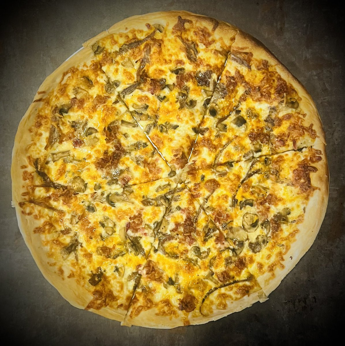 It’s Saturday. We have pizza. You like pizza. Come eat pizza.